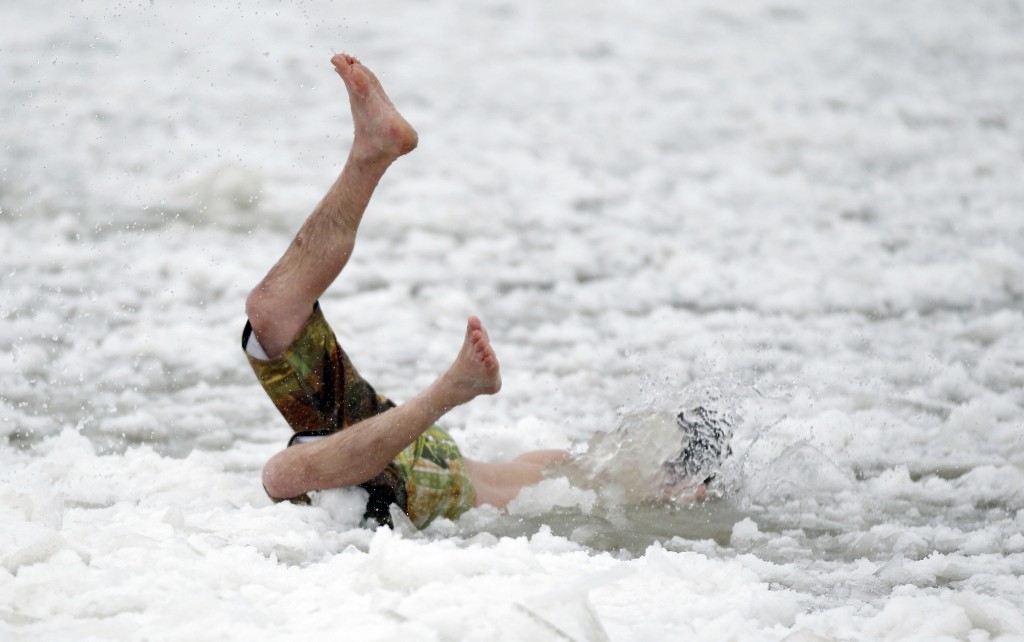 RLE's Taking a Polar Plunge for Charity! RLE Technologies